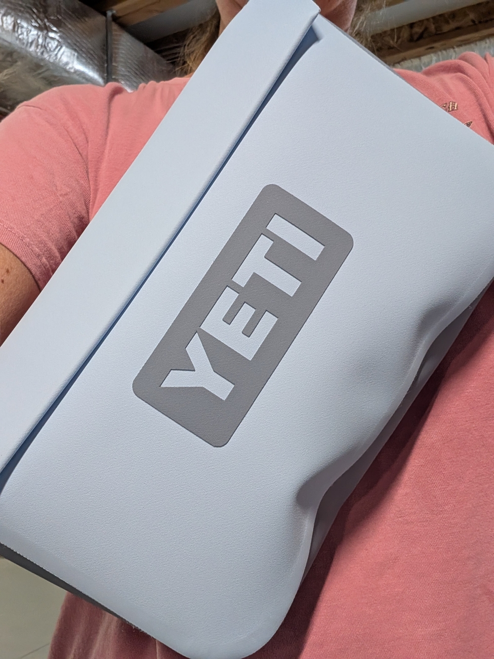 Yeti Light Blue Crossbody Belt Bag with Cream Strap - Picture 6 of 11